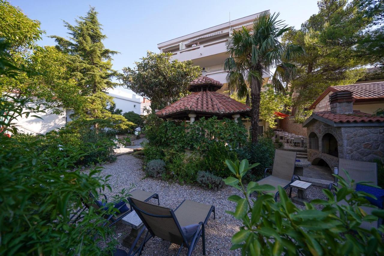 Villa Vicko Starigrad Paklenica Exterior photo