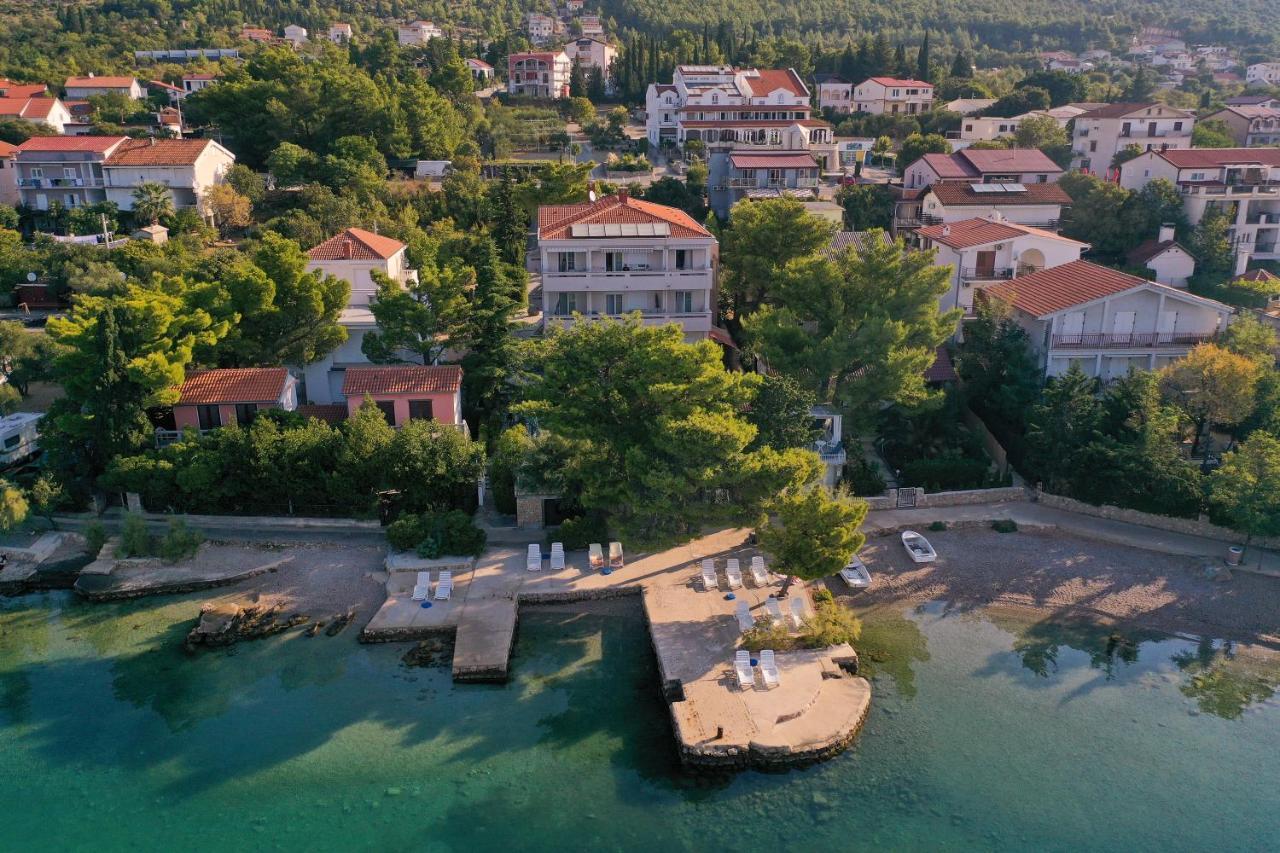 Villa Vicko Starigrad Paklenica Exterior photo